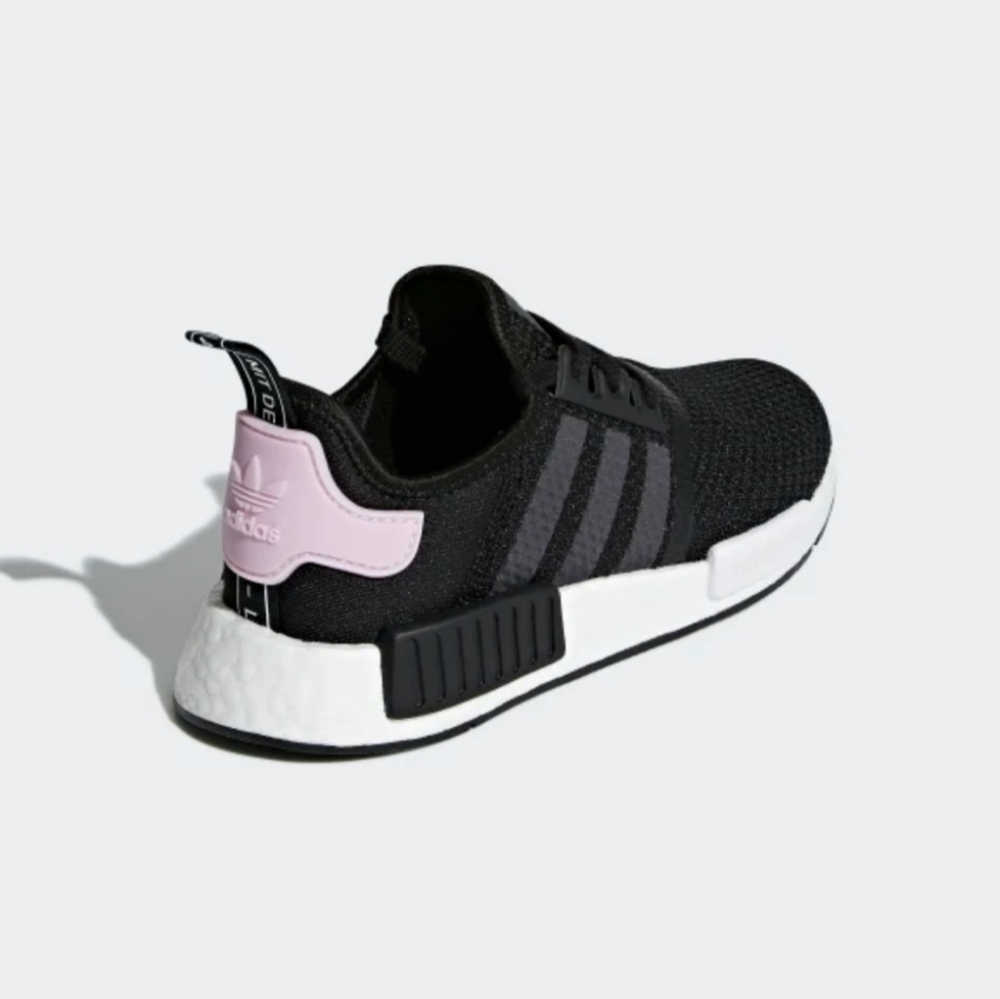 NWT adidas NMD_R1 Black Pink Running Workout Shoes